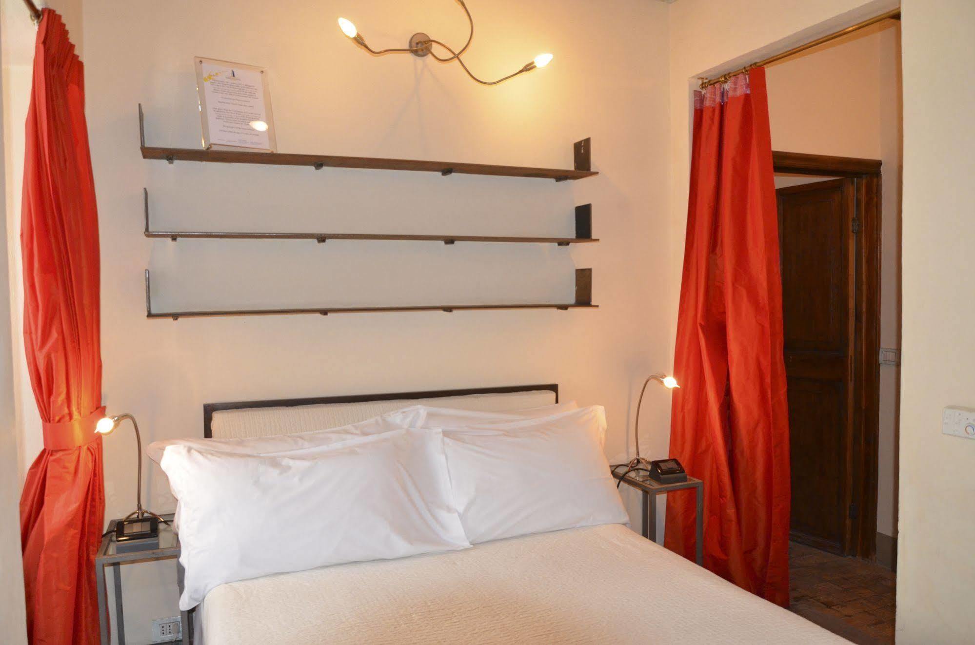 Bed and Breakfast Residenza Torre Colonna Rom Exterior foto