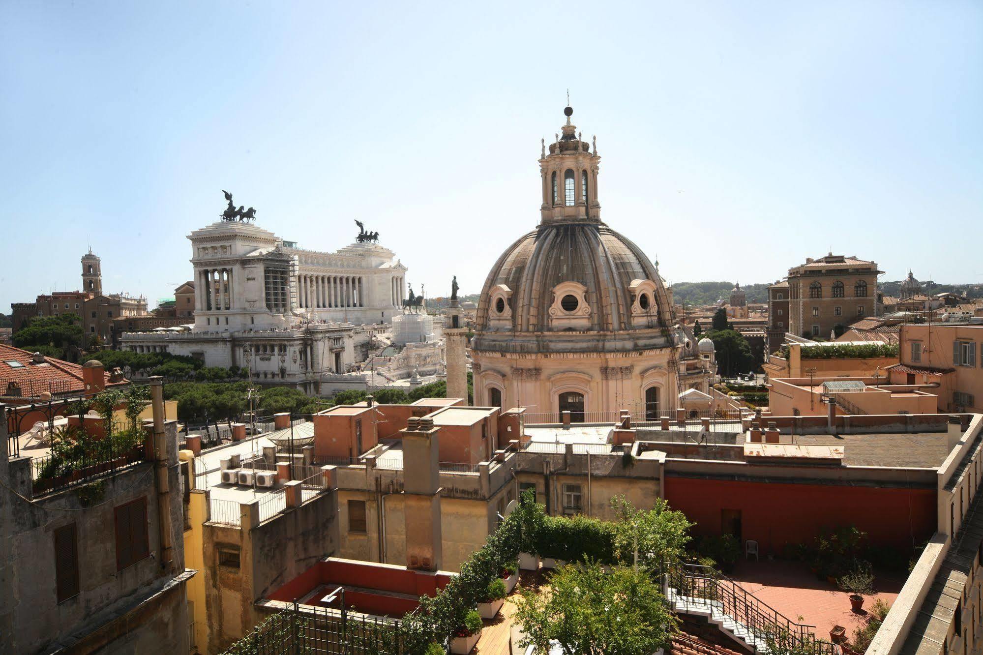 Bed and Breakfast Residenza Torre Colonna Rom Exterior foto