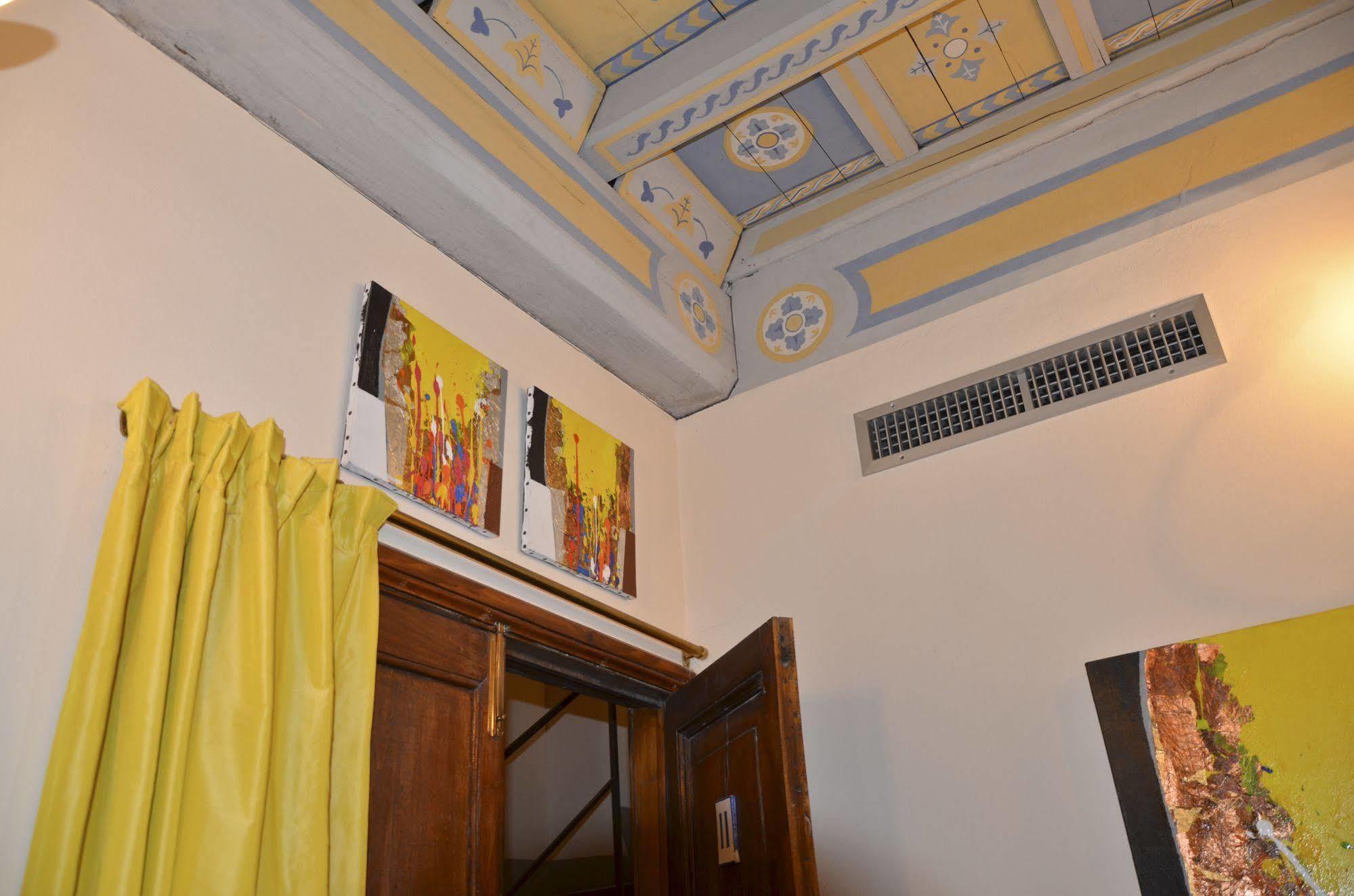 Bed and Breakfast Residenza Torre Colonna Rom Exterior foto